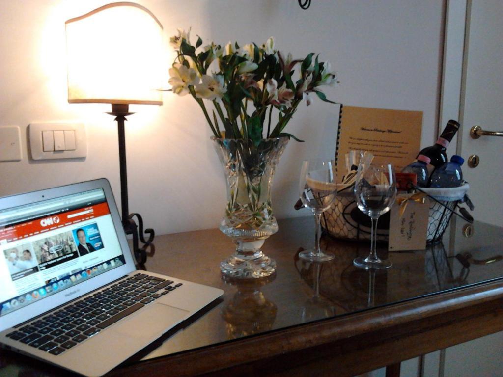Residenza Millennium Hotel Florence Bilik gambar